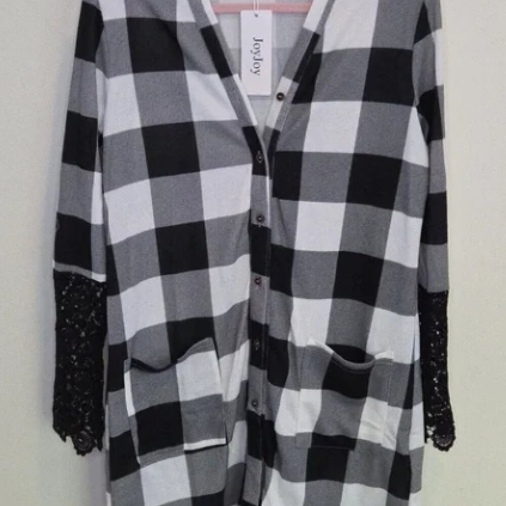 NWT-S- Joy Joy -Black and White BIG SQUARES Top